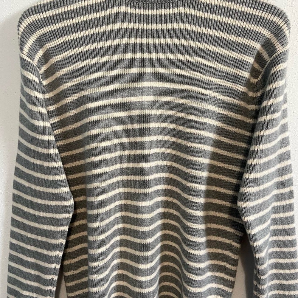 GAP gray & white knit striped mockneck sweater - Picture 5 of 7
